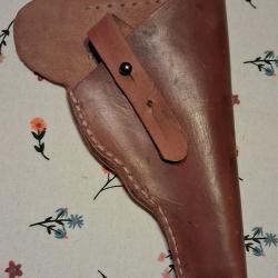 Vends &eacute;tui cuir pour revolver.