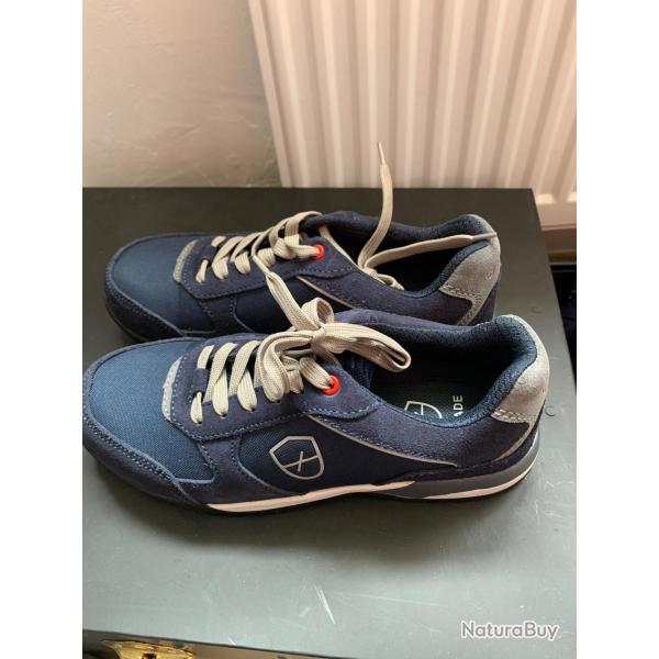 Chaussures s�curit�s taille 40 neuves pour femme