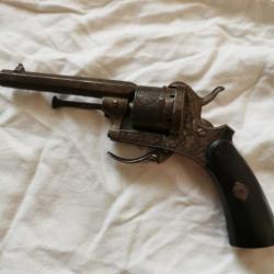 Revolver &agrave; broche type Lefaucheux XIXe - Gravures florales