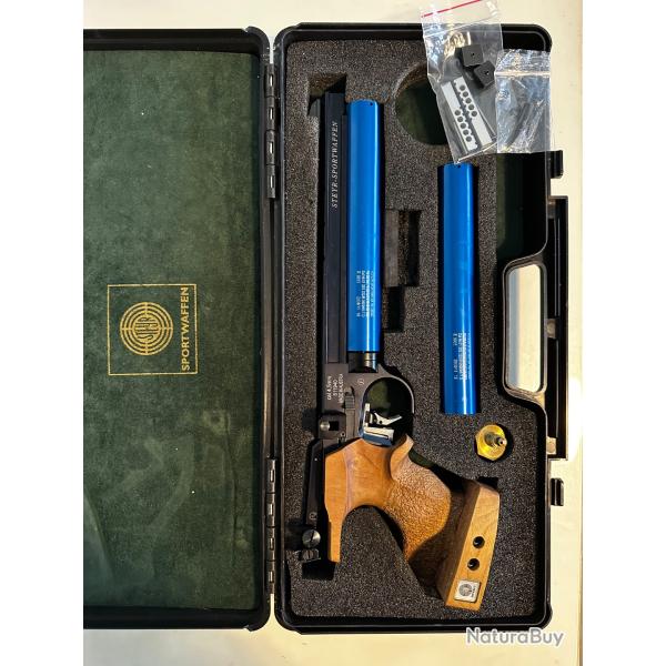Pistolet � air STEYR LP 50 (Mod�le: Version droitier - Taille de la poign�e : L, Calibre: 4,50)