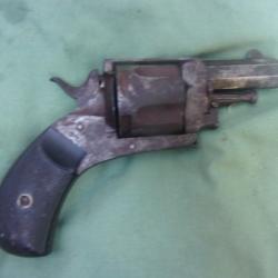 pistolet type Bulldog peut-&ecirc;tre .380