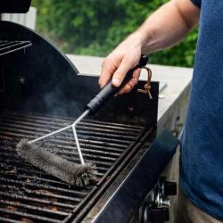 Brosse triangulaire nettoyage barbecue - 30 cm