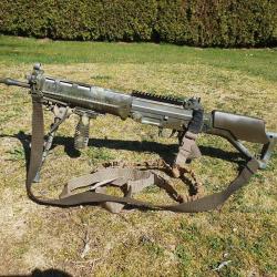 SIG 551 LB SWAT calibre 5,56x45 (223 REM).
