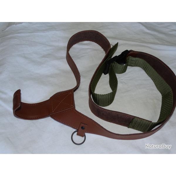 Repose fusil en cuir