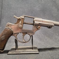 Revolver 1873 Saint Etienn, Cal. 11mm73 - 1� sans prix de r&eacute;serve !!