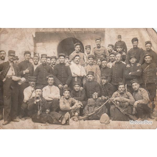 CPA Groupe de soldats  - Militaria ww1