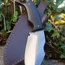 Couteau Karambit Lame Acier Carbone 1055 Forge Manche Micarta Etui Cuir Fabricat Artisanale