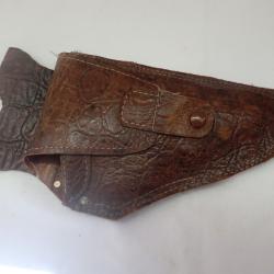 ancien etui cuir pour arme a feu a d&eacute;finir