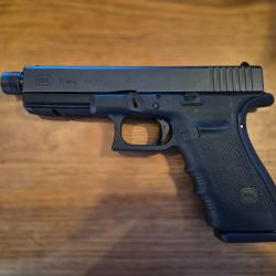 Pistolet GLOCK 21 Gen 4 filet&eacute; - 45 ACP - &eacute;tat proche du neuf ! 1 EURO SANS PRIX DE RESERVE !!!