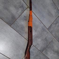 Crosse mosin nagant Bois cass&eacute; au niveau de la crosse