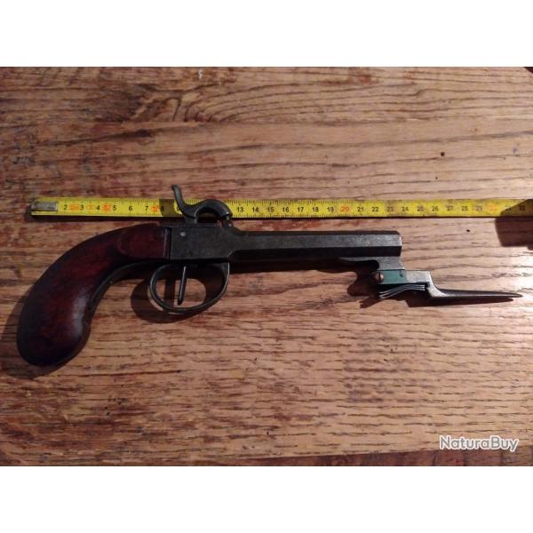 Pistolet de voyage et sa ba�onnette en parfaite �tat