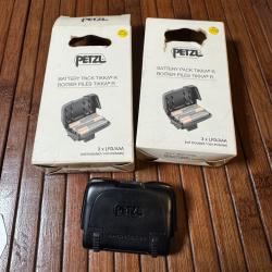 LOT DEUX BO&Icirc;TIERS PILES TIKKA R - 3 X LR3/AAA