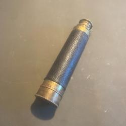 Une longue vue en laiton &eacute;poque XIX &deg; si&egrave;cle (ma r&eacute;f: 805 &sect;&sect; )