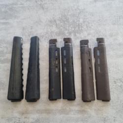 1� sans prix de r&eacute;serve Lot de gardes-main 1x garde main M16 et 2x garde main FAL