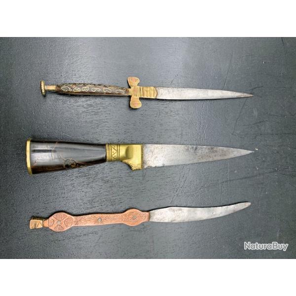 ANCIENS COUTEAUX DU MONDE, LOT DE 3, FIN XIX / DEBUT XX�, ORIGINE A PRECISER
