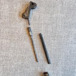 Marteau + ressort unique mod&egrave;le D