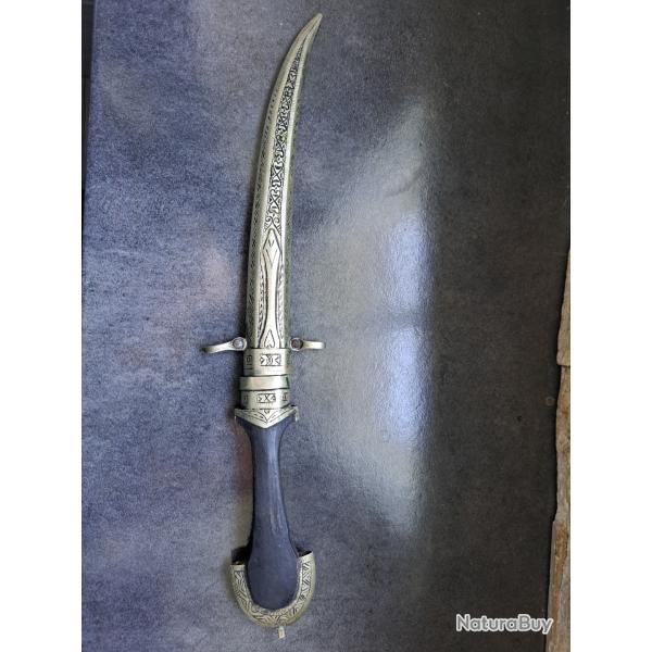 Couteau poignard dague