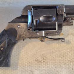 Petit Hammerless chien sortant belge pas courant 320 en tr&egrave;s bon etat  d'origine.