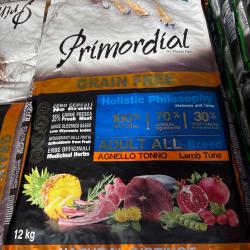 Vend croquettes chien et chat 100% naturel &agrave; la palette livraison par transporteur