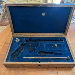 Coffret d'&eacute;poque 1860-1870 pour revolver Lefaucheux 9mm