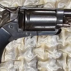 Joli Revolver Velodog 5 coups cal. 5.75 Sa DA