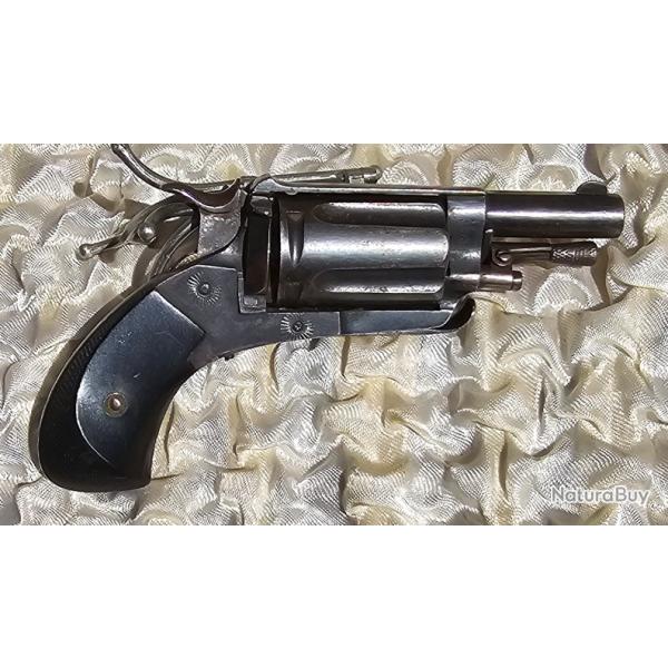 Joli Revolver Velodog 5 coups cal. 5.75 Sa DA