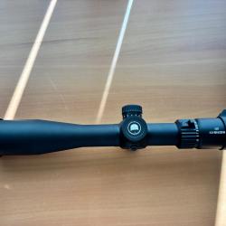 Lunette Discoveryopt LHT 4.5-18x42SFIR FFP-MOA - 1� sans prix de r&eacute;serve !!