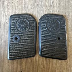 JEU DE PLAQUETTES POUR PISTOLET 6,35