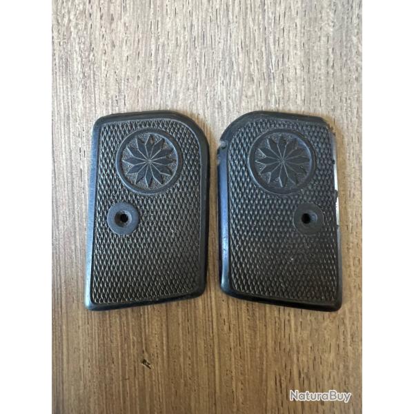 JEU DE PLAQUETTES POUR PISTOLET 6,35