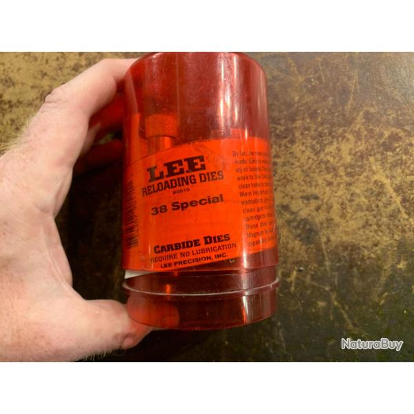Jeu d'outils Lee Carbure calibre 38 Special