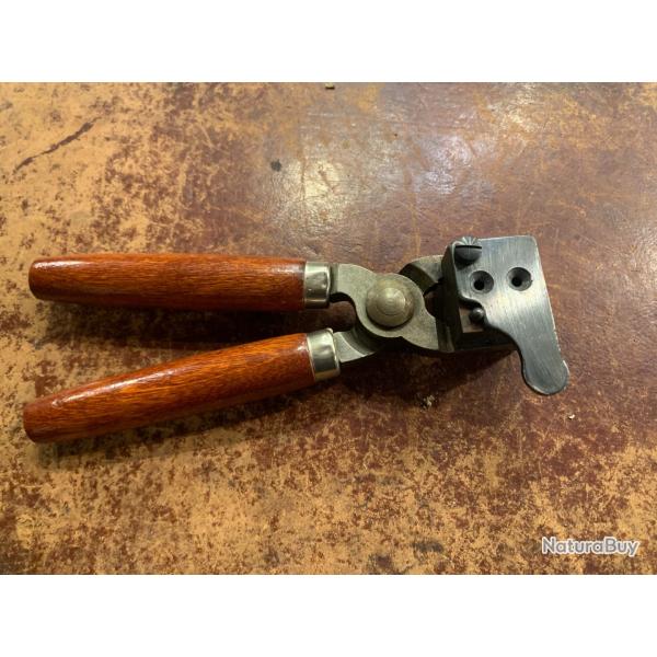 Moule Lyman 358212 pour 38 Special, 158 grains round nose, avec poign�es