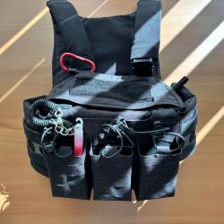 Gilet porte plaque airsoft TU - 1� sans prix de r&eacute;serve !!