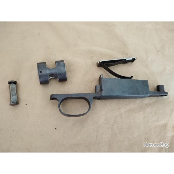Lot pi�ces d�tach�es pour le mauser K98 non class�es