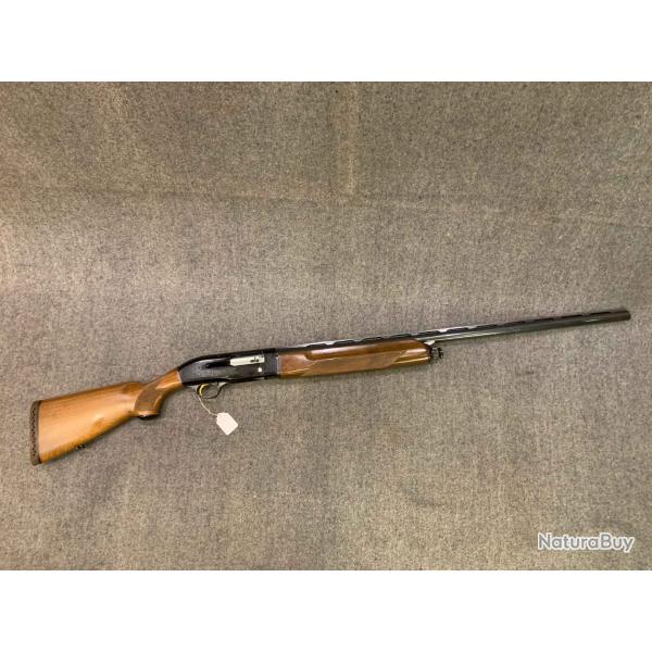 Fusil semi automatique Beretta A 301 calibre 12/76