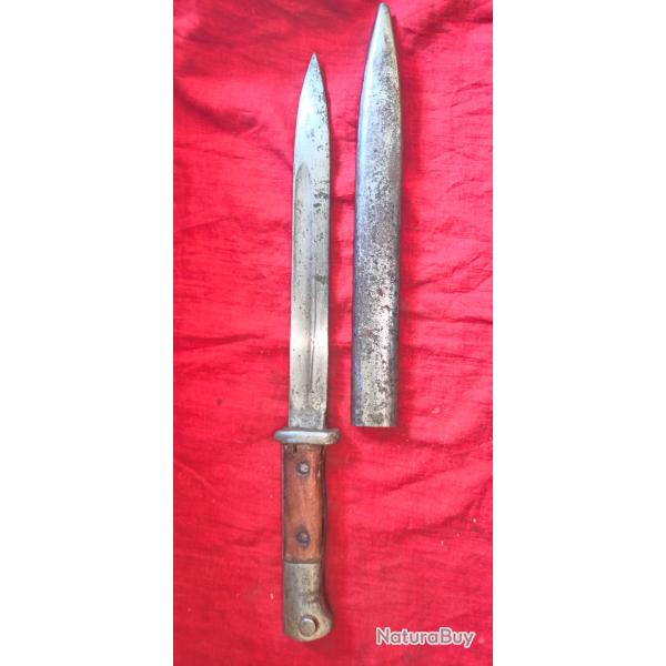 Ba�onnette allemande ww1 mod�le 84 98 courte fourreau ersatz poign�e bois