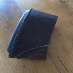 Sabot de crosse amovible cuir
