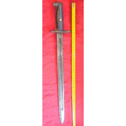 Ba&iuml;onnette US army ww2 longue 1942 pour le grand M1 , vis plaquette chang&eacute;e. Sans fourreau