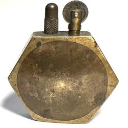 Ancien Briquet militaire avec inscription LEIPZIG