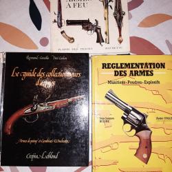 Lot de 3 livres sur les Armes