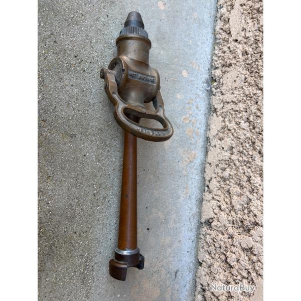 Ancienne lance Pompier A.dubois