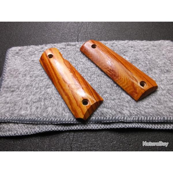 Plaquette - Grips pour Colt 1911 et autres - en bois exotique naturel du plus bel effet.