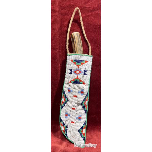 Tr�s bel �tui � couteau sioux indien des plaines accompagn� de son couteau d �poque
