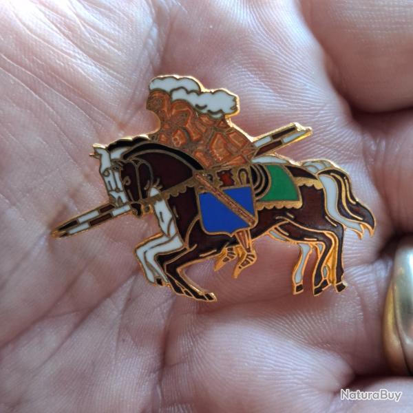 INSIGNE ESCADRON DE CHASSE 2 / 13 ALPES ( A 750 )