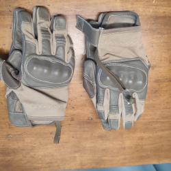 gants croqu&eacute;s sable militaire
