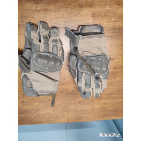 Vends gants croqu�s sable militaire