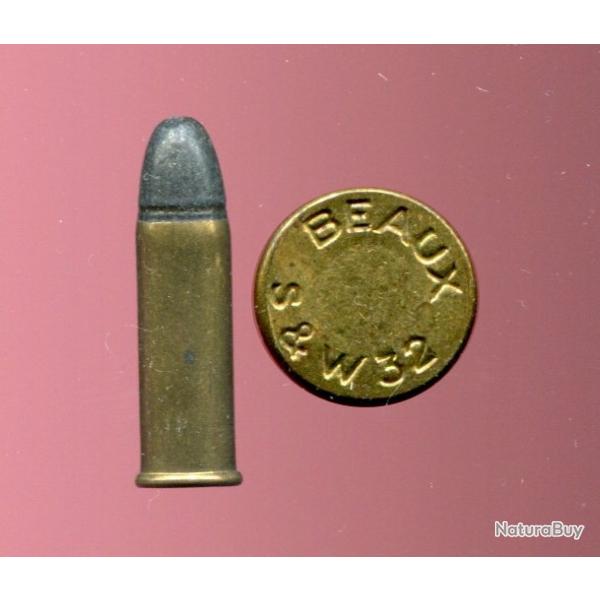 .32 S&W - marquage : BEAUX S&W 32 - amor�age central interne - �tui laiton de 22.7 mm
