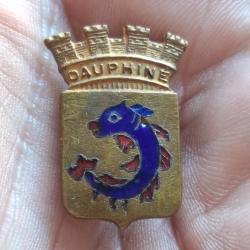 INSIGNE DAUPHINE ( EMAIL GRAND FEU )