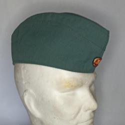 Calot troupes NVA VoPo guerre froide Allemagne de l'Est Berlin