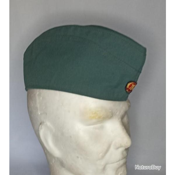 Calot troupes NVA VoPo guerre froide Allemagne de l'Est Berlin