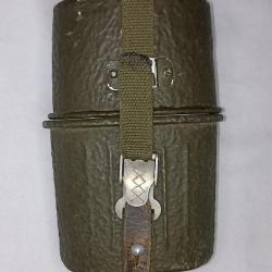 Gamelle gourde Allemagne de l'Est ann&eacute;es 60